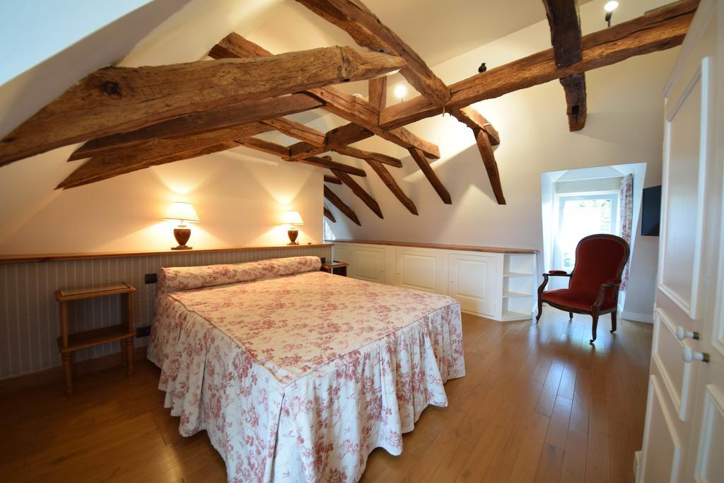 Bed and Breakfast Domaine De La Rocque Liorac-sur-Louyre Exterior foto